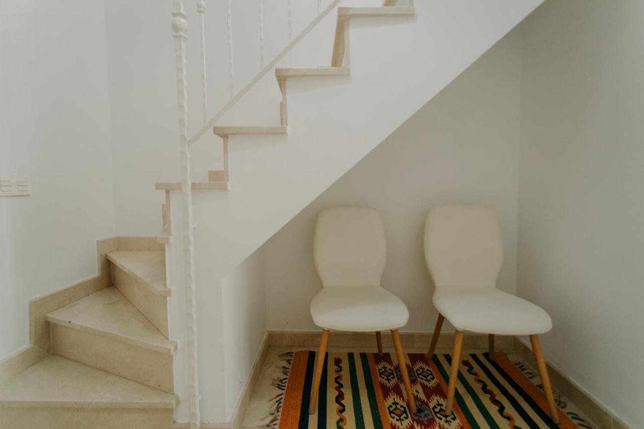 Appartement O&L Lumbreras: Bright Duplex With Private Terrace à Séville Extérieur photo